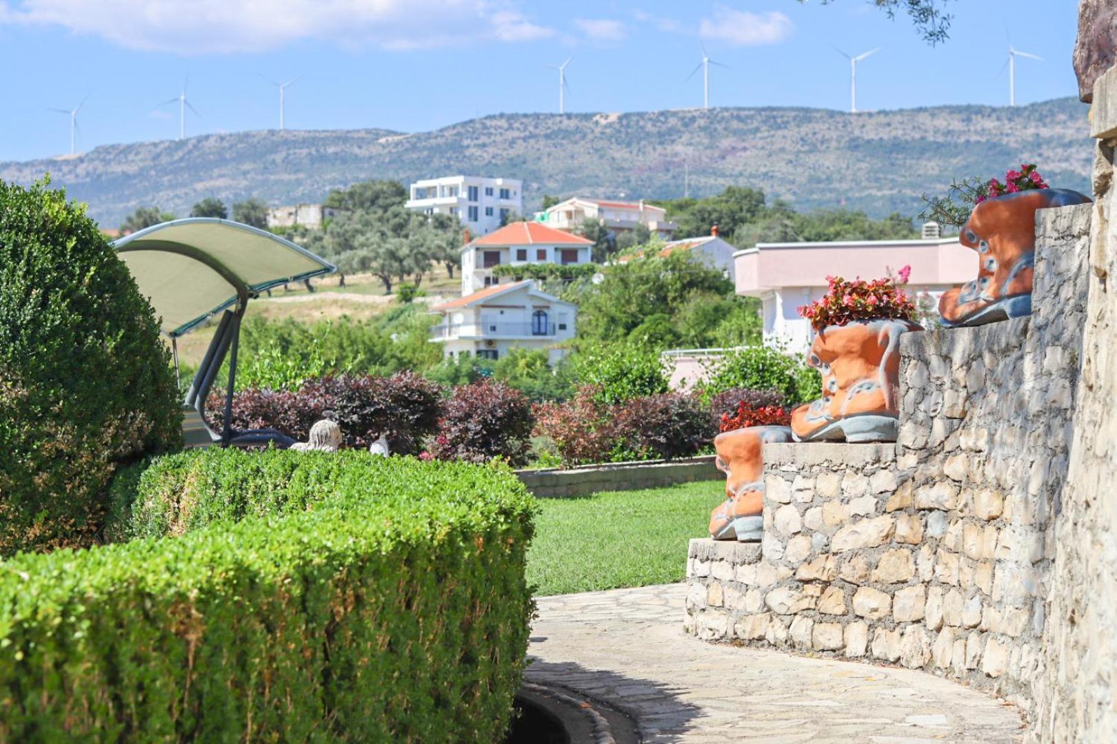 Hilja's Oliven Garden Bungalows Ulcinj Exteriör bild