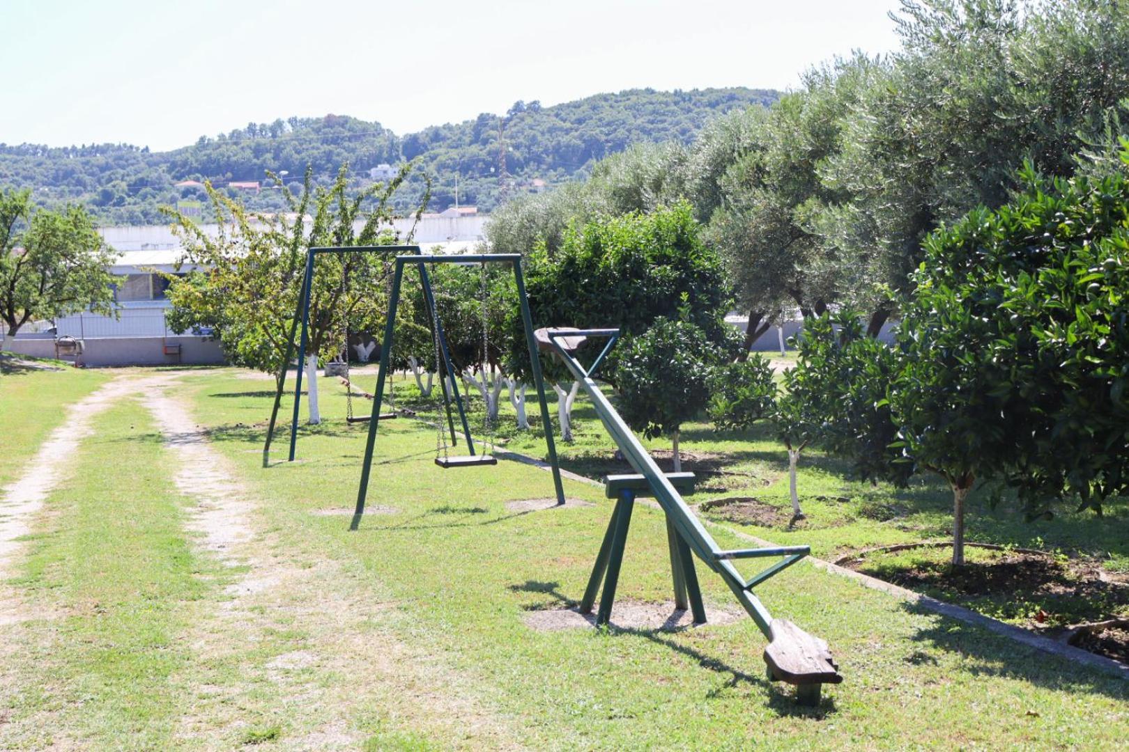 Hilja's Oliven Garden Bungalows Ulcinj Exteriör bild