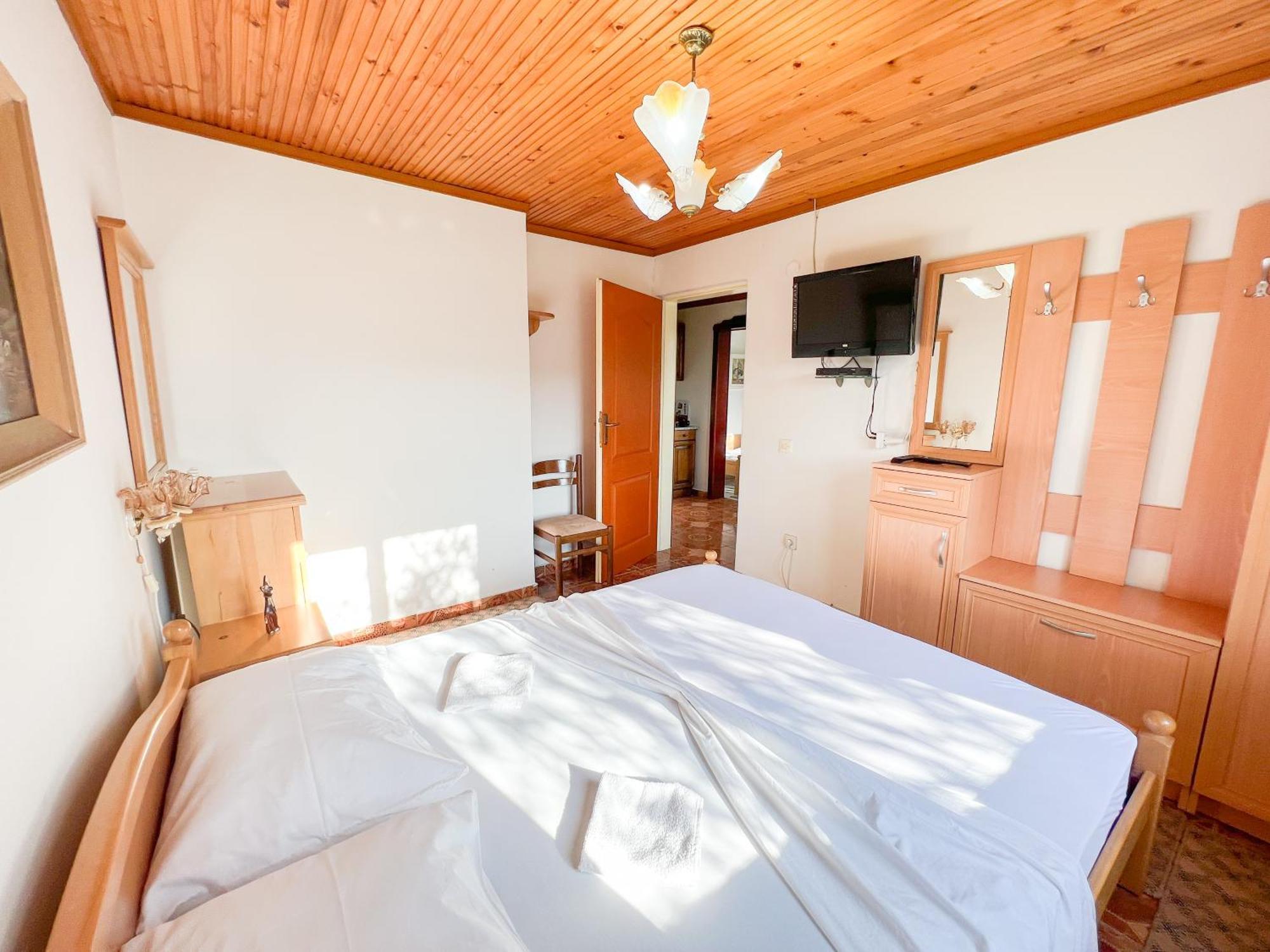 Hilja's Oliven Garden Bungalows Ulcinj Exteriör bild